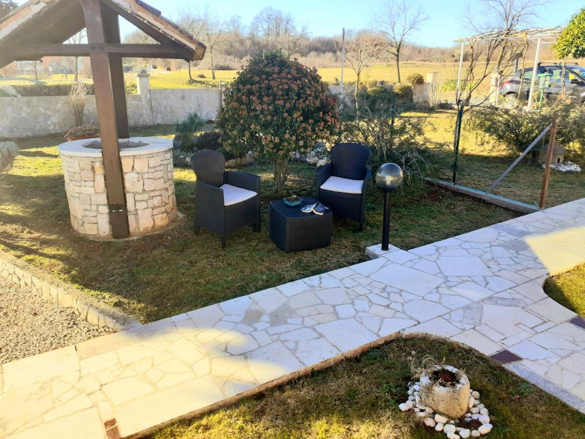 Apartman Marija Barban Esterno foto
